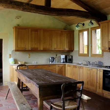 Maison De 4 Avec Piscine Partagee Et Jardin Amenage A Cybranet *