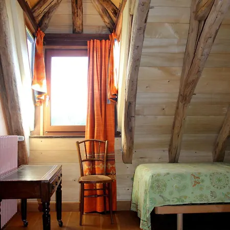 Maison De 4 Avec Piscine Partagee Et Jardin Amenage A Cybranet Saint-Cybranet
